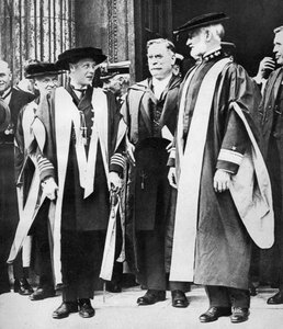Princ z Walesu a admirál William Sims, Cambridge, 1921 od Unbekannt