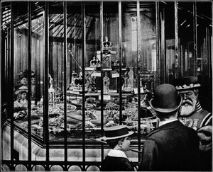 The Royal Regalia, Tower of London, c1903 1903 od Unbekannt