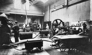 The Silver Rolling Room, Royal Mint, Tower Hill, Londýn, počátek 20. století od Unbekannt