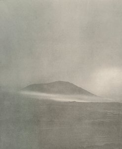 Začátek vánice... Drift se blíží kolem hory Erebus, c1908, 1909 od Unbekannt