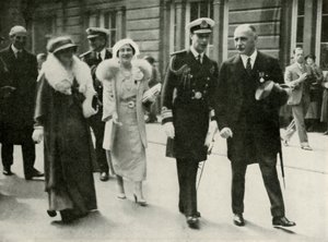Jejich Veličenstva v Edinburghu během jubilejních oslav krále Jiřího V. 1935, 1937. od Unbekannt