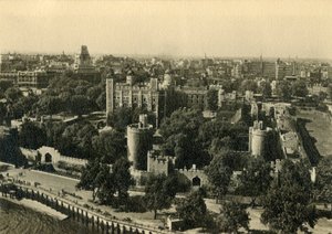 Londýnský Tower. Celkový pohled z jihu, c1920. od Unbekannt