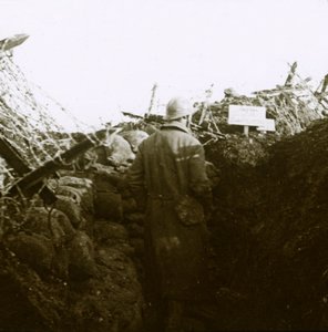 Příkopy, Cornille, Francie, c1914-c1918 od Unbekannt
