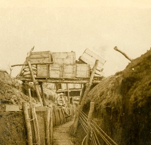Příkopy poblíž Les Éparges, severní Francie, c1914-c1918. od Unbekannt