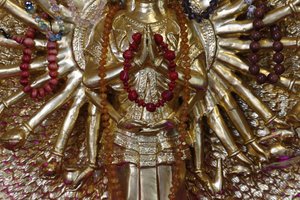 Buddhistický chrám Tu An. Quan Am bódhisattva soucitu nebo bohyně milosrdenství, Saint-Pierre-en-Faucigny, Francie od Unbekannt