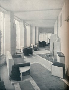 Pohled na Sluneční místnost za denního světla, ukazující tři okna a sloupy, 1930 od Unbekannt