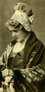 Žena v kroji, Dolní Rakousko, c1935. od Unbekannt