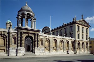 Exteriér předního čtyřkolky The Queens College, Oxford, postavená v letech 1709-34 od Unbekannt Unbekannt