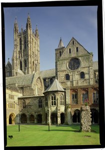 Vnější pohled na katedrálu v Canterbury, Kent od Unbekannt Unbekannt