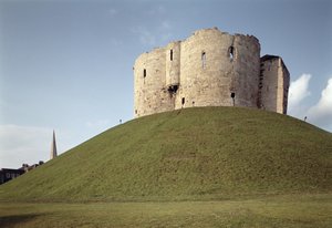 Vnější pohled na Cliffords Tower, York, North Yorkshire od Unbekannt Unbekannt