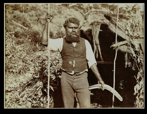 Domorodec s bumerangem, cca 1860 (sépiová fotografie) od Unbekannt