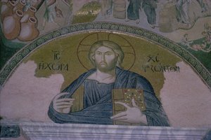 Kristus ve majestátu, mozaika nad dveřmi nartexu byzantského kostela sv. Spasitele z Chory (foto) od Unbekannt