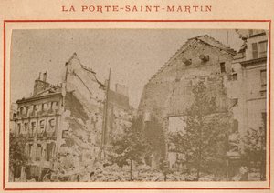 Commune de Paris (1871): pohled na Porte Saint Martin v Paříži zničené v květnu 1871. Fotografie Pierra Pepetita. Tisk na karton, Rozm. Rozměr 9 x 5,4 cm od Unbekannt