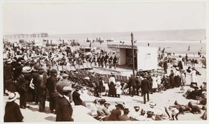 Ellisonovi plážoví baviči, c 1910 od Unbekannt
