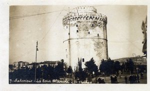Řecko, Saloniki (nebo Thessaloniki): pohled na Bílou věž - Pohlednice 1914-1918 od William M. Timlin