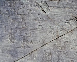 Itálie, Lombardie, Valcamonica, Detail skalních kreseb v národním parku Naquane od Benjamin Baud
