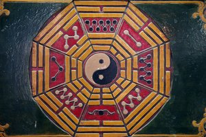 Taoistická pagoda Khanh Van Nam Vien. Symbol jin jang. Ho Či Minovo město. Vietnam od Unbekannt