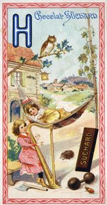 Písmeno H: hotel, sova, houpací síť, harfa, sekera, herisson, chmel, činky, chabbing, vesnička. Rytina abecedy v úpravě Chocolat Suchard, počátek 20. století. 24 chromolitografií znázorňujících místa, postavy a předměty, které mají být objeveny od Unbekannt