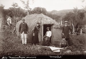 Making Tappa, nativní látka, cca 1875 (sépiová fotografie) od Unbekannt