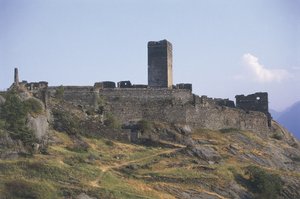 Staré ruiny budovy, Castello St. Germain, Montjovet, Valle D