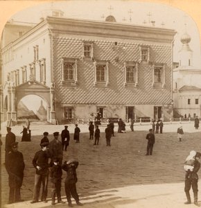 Slavné červené schodiště a starý palác, Moskva, Rusko, 1900. od Underwood and Underwood