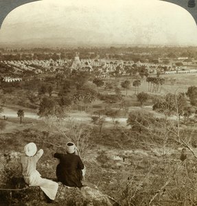 Pagody, Mandalay, Barma, 1900. od Underwood and Underwood