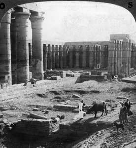 Chrám v Luxoru, Théby, Egypt, c1900. od Underwood and Underwood