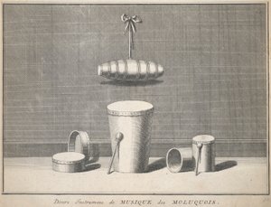 Různé molucké hudební nástroje od Unknown