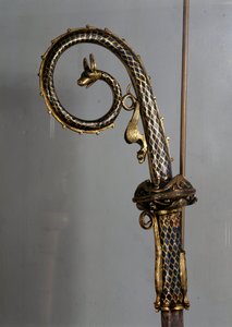 Biskupská pažba ve zlatě a smaltu (pastýřský obušek) detail od Unknown artist