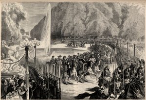 Velký časopis ze 14. srpna: Císař Napoleon III. (1808-1873), následovaný svým štábem, přechází Tuilerijskou zahradu v Paříži. Jeho syn, císařský princ Eugene Louis Joseph (1856-1879), je po jeho pravici. Rytina v „The Universe Ilustrious“ od Unknown artist