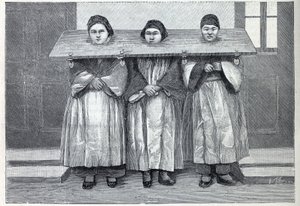Lov v Číně: cangue, nástroj mučení (jakýsi pranýř) se vztahuje na matky vraždící novorozence. Gravírování do ""La Nature"" od Unknown artist