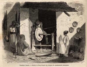 Artisan Turner Kabyle ve své dílně vyrábí obrovský dřevěný byt, který se používá pro všechny účely, domácí i zemědělské, v Kabylii (Alžírsko). Rytina pro ilustraci exkurze do velké Kabilie, mezi Středozemím a Djurjura, v roce 186 od Unknown artist