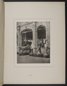 Vstupní italská sekce, Výrobní budova od Unknown photographer