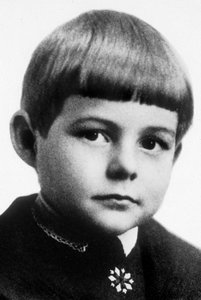 Ernest Hemingway jako dítě, Oak Park, USA od Unknown photographer