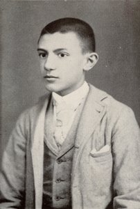 Pablo Picasso v roce 1896 (15 let) - v „“ Picasso, ikonografické dokumenty““ od Sabartes od Unknown photographer