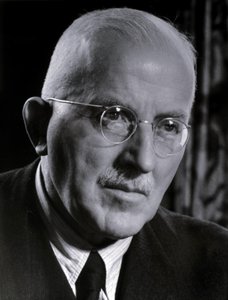 Portrét Hermanna Staudingera (foto) od Unknown photographer