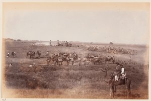 Sapéři a horníci vytvářející příkopy během cvičení v Dillí, kolem roku 1885 od Unknown