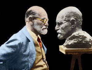 Sigmund Freud, vynálezce psychoanalýzy, před svou bustou od sochaře Onumy Nemona v roce 1931. od Unknown photographer