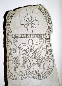 Runový kámen s křížem, 7.-8. stol od Viking