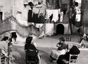 Ulice Chioggia (čb fotografie) od Vincenzo Balocchi