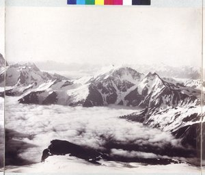 Panoramatický snímek z vrcholu hory Elbrus od Vittorio Sella