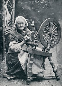 Stará Irka u svého kolovratu, 1912
