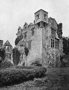 Hrad Donegal, Irsko, 1924-1926