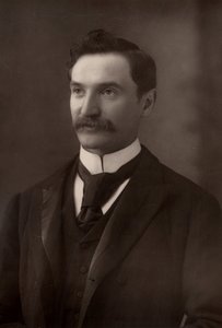 ""Solomon Joseph Solomon (1860-1927) anglický malíř portrétů a nástěnných maleb. V první světové válce zavedl použití kamufláže do britské armády. (woodburytype)