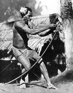 Lovec natahující luk, 1936.