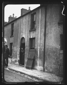 Mary Ann Street, Cardiff, 19. června 1893.