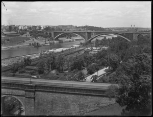 Washington Bridge, High Bridge a Washington Heights při pohledu z Bronxu, 19. července 1914 od William Davis Hassler