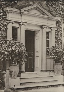 Doorway, East Pallant, Chichester (černobílá fotografie) od William Galsworthy Davie