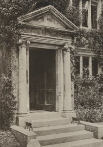 Doorway, The Deanery, Battle, Sussex (č/b foto) od William Galsworthy Davie