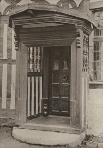 Doorway, The Middle House, Mayfield, Sussex (černobílá fotografie)